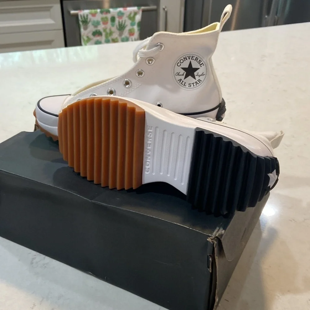 Converse NEW Run Star Hike Hi Women's White Platform Sneakers Size 7